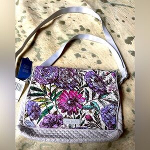 Vera Bradley iconic Turnabout Crossbody